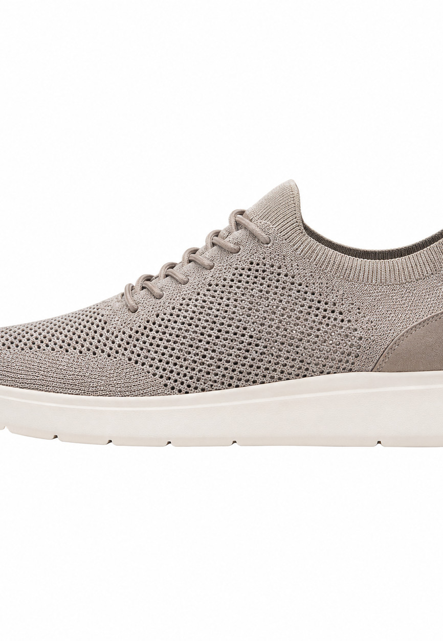Mesh-Knit Breathable Shoes